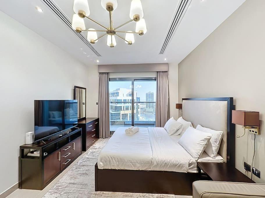 Tick - Skyline View Ii Elite *